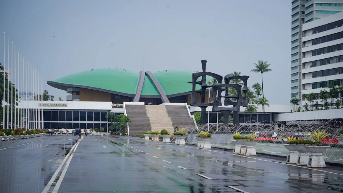 Krisis Kepercayaan Publik terhadap DPR, bagaimana fungsi legislasi, dprd kudus