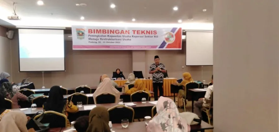 Anggota DPRD Ende Soroti Kesiapan SDM Koperasi Merah Putih