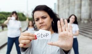 Anggota DPRD Jatim Sumardi Minta Hentikan Kekerasan terhadap Anak dan Perempuan, perselingkuhan Denada