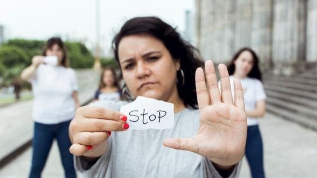 Anggota DPRD Jatim Sumardi Minta Hentikan Kekerasan terhadap Anak dan Perempuan, perselingkuhan Denada