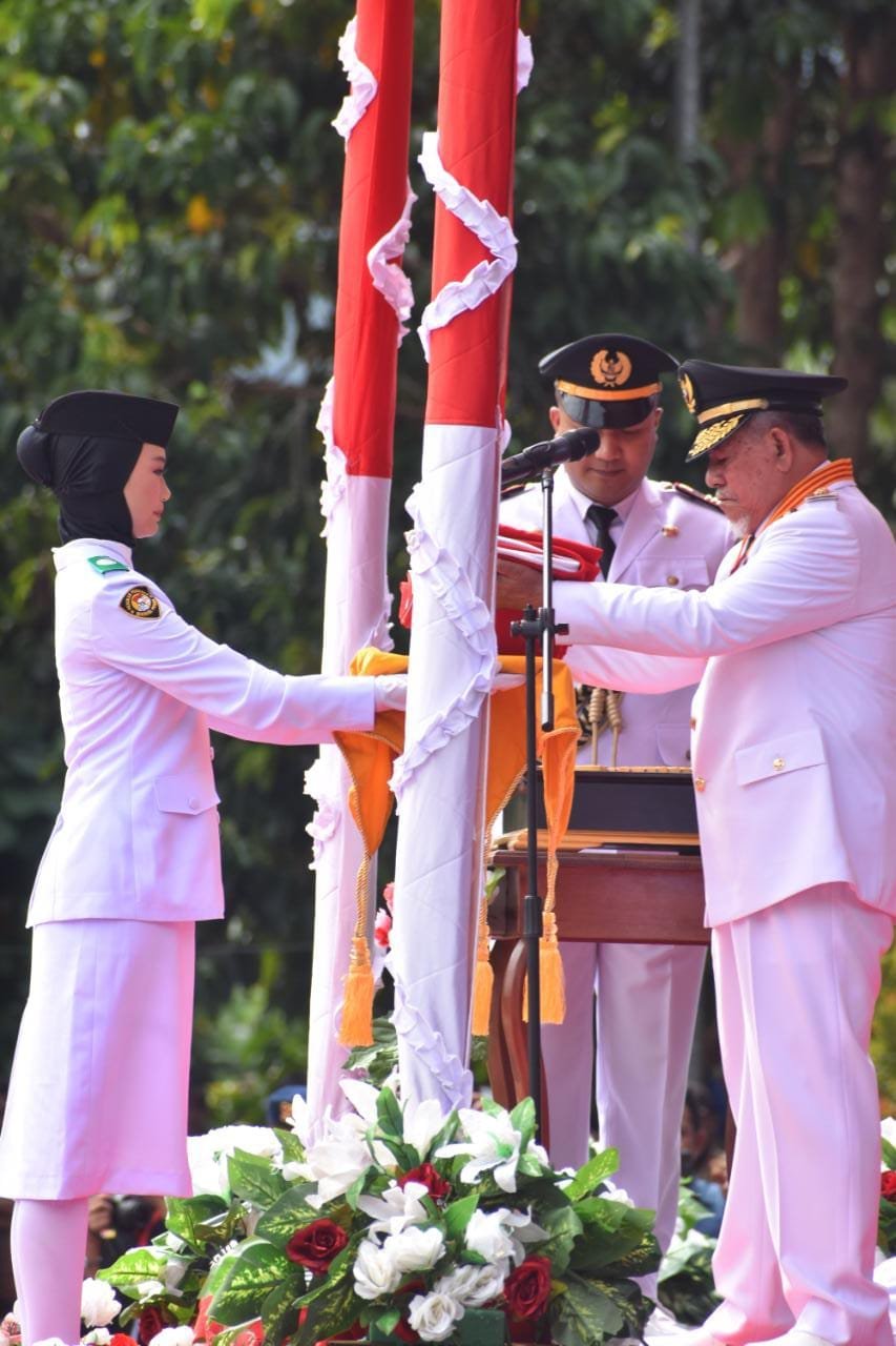 725e8348a8d4a79432feab3ced2f2aa9