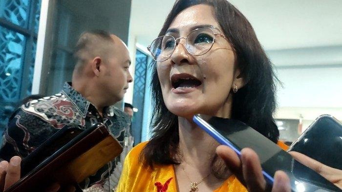 dprd sumut Profil Megawati Zebua