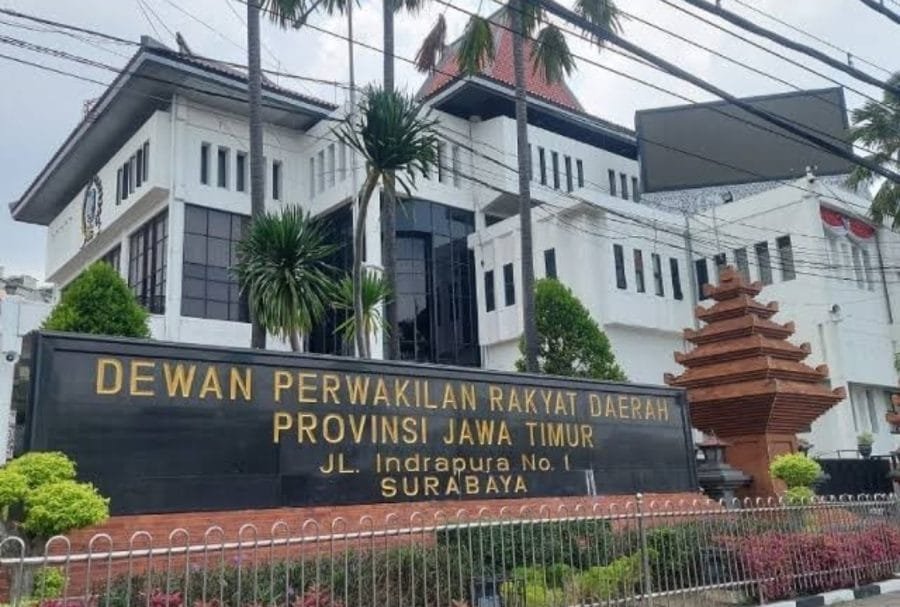 DPRD Jatim Wagub jatim legislasi Daerah DPRD JAWA TIMUR Sepakat Perbaiki Perda Trantibum