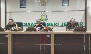 AA1ORh4Y.jpg AA1ORh4Y