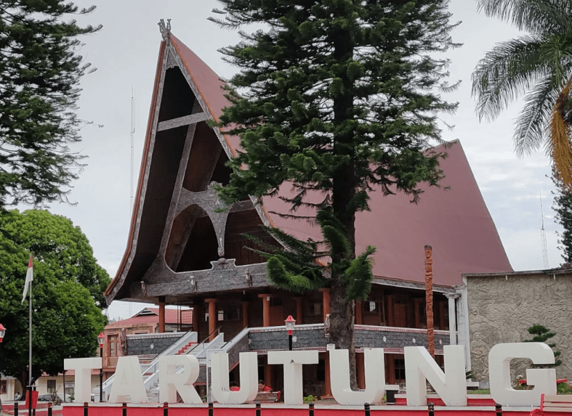 Ribuan Mitra TPL Demo DPRD Taput