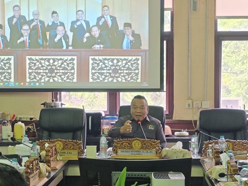 Cak yebe DPRD Surabaya