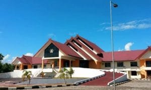 Bupati Parimo, DPRD Parimo