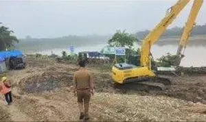 Proyek Turap yang Hubungkan 5 Kecamatan di Tebo