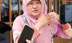 Reni astuti DPR RI Reni astuti dpr ri