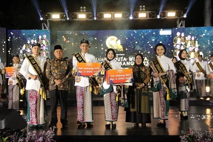 a92614ef b741 49c7 bc80 d44d2eb215dd