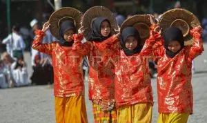 apel-hari-santri-di-palu-1ktah-dom.jpg apel hari santri di palu 1ktah dom