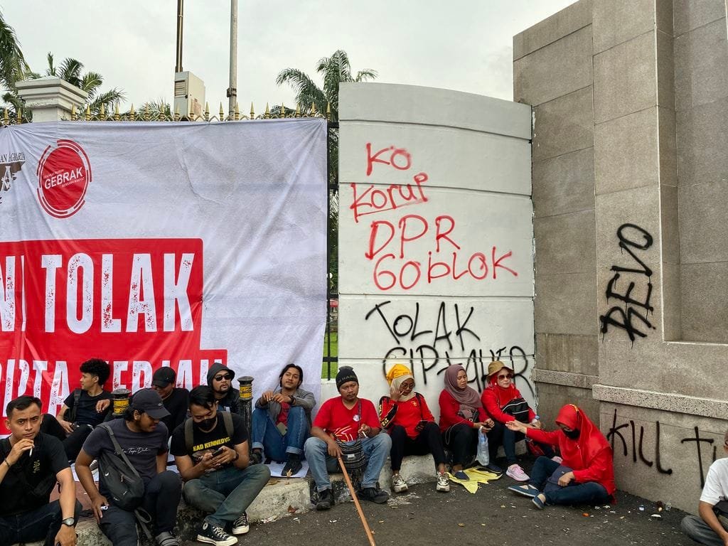 demo di depan gedung dpr ri jakarta pada selasa 1432023 devidetikcom 2 4