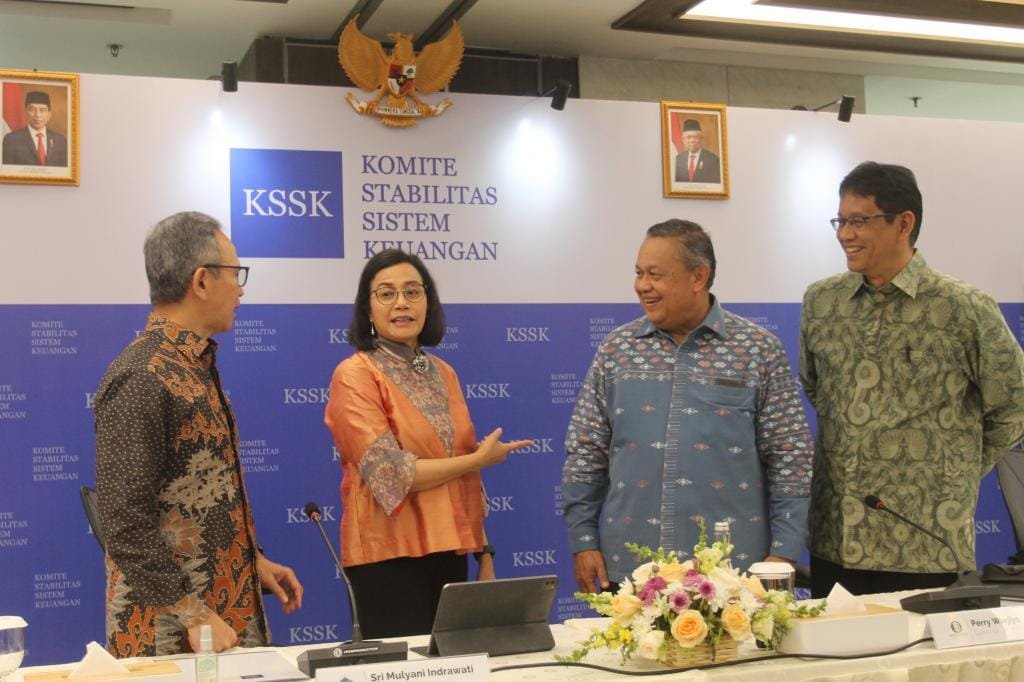 rapat komite stabilitas sistem keuangan 60795