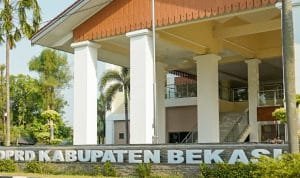 DPRD KABUPATEN BEKASI DPRD Desak Bupati Bekasi Ketua DPRD Bekasi