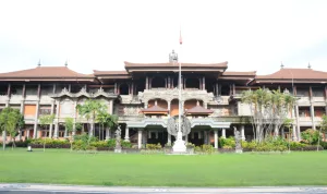 DPRD BALI