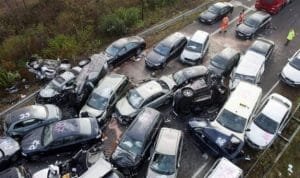 Kecelakaan Beruntun 575.4 429.8