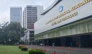 Kemendiktisaintek Kemendiktisaintek