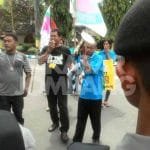 massa mengepung DPRD Jombang