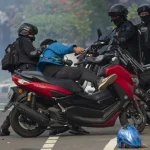 114819834 antarafoto ricuh aksi tolak uu cipta kerja jakarta 080720 app 2.jpg