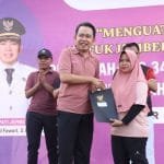 AA1SWOR5.jpg AA1SWOR5