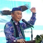 AA1SWW8H.jpg AA1SWW8H