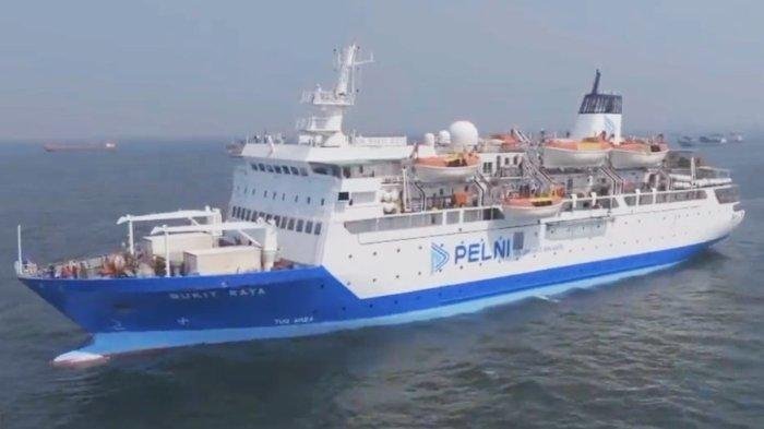 KM Bukit Raya juga melayani rute Pontianak ke Bangka Kep Bangka