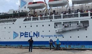 KM Labobar bersandar di Pelabuhan Manokwari