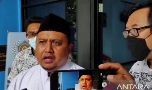 ketua-dprd-kota-bogor-atang-trisnanto-saat-berkunjung-ke-kan-9ei8.jpg ketua dprd kota bogor atang trisnanto saat berkunjung ke kan 9ei8