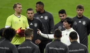 077508000_1458676114-000_Par8327213.jpg 077508000 1458676114 000 Par8327213