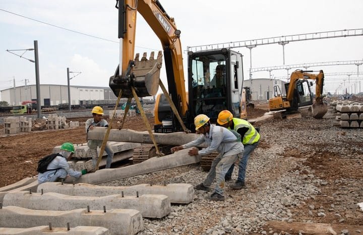Kereta Cepat Jakarta-Surabaya