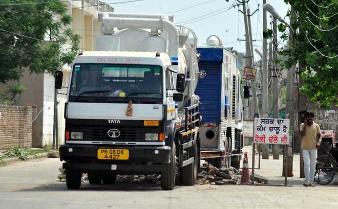 2018 424largeimg09 Monday 2018 011839795