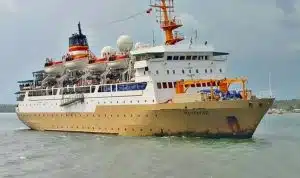 761531699