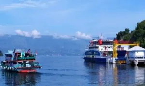 Jadwal Penyeberangan Kapal Ferry di Danau Toba