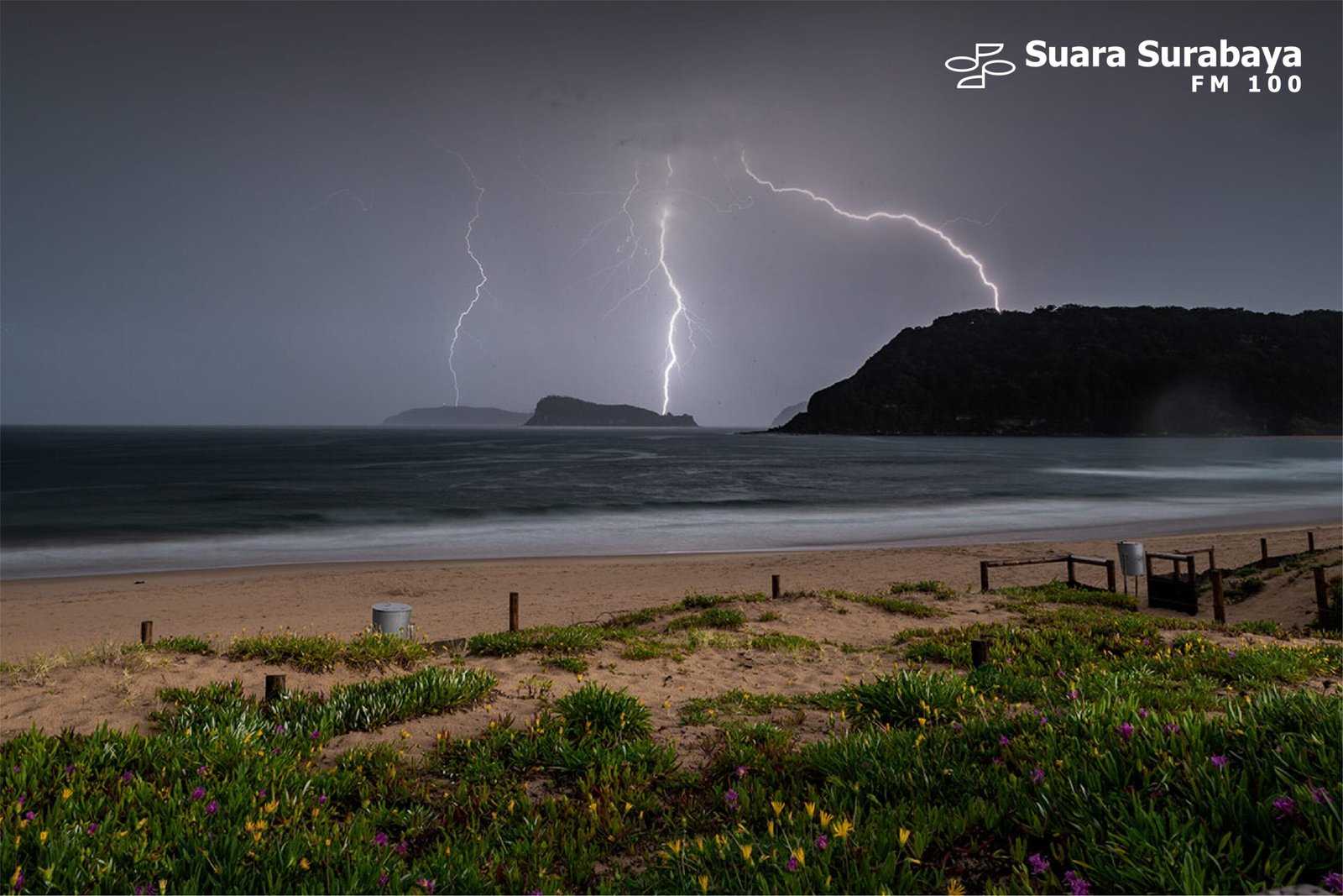 HUJAN ANGIN BANJIR LONGSOR BADAI KEKERINGAN 2023 LUK 16 scaled 1