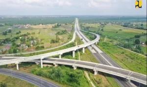 Habiskan-Anggaran-Rp-30-Miliar-Pembangunan-Jalan-Tol-di-Jawa-Timur-Sepanjang-5467-KM-Ini-Harus-Korbankan-40-Desa-di-Lamongan-Ini-Daftarnya-1106505260.jpg Habiskan Anggaran Rp 30 Miliar Pembangunan Jalan Tol di Jawa Timur Sepanjang 5467 KM Ini Harus Korbankan 40 Desa di Lamongan Ini Daftarnya 1106505260