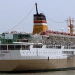 KM Doloronda berlayar 1