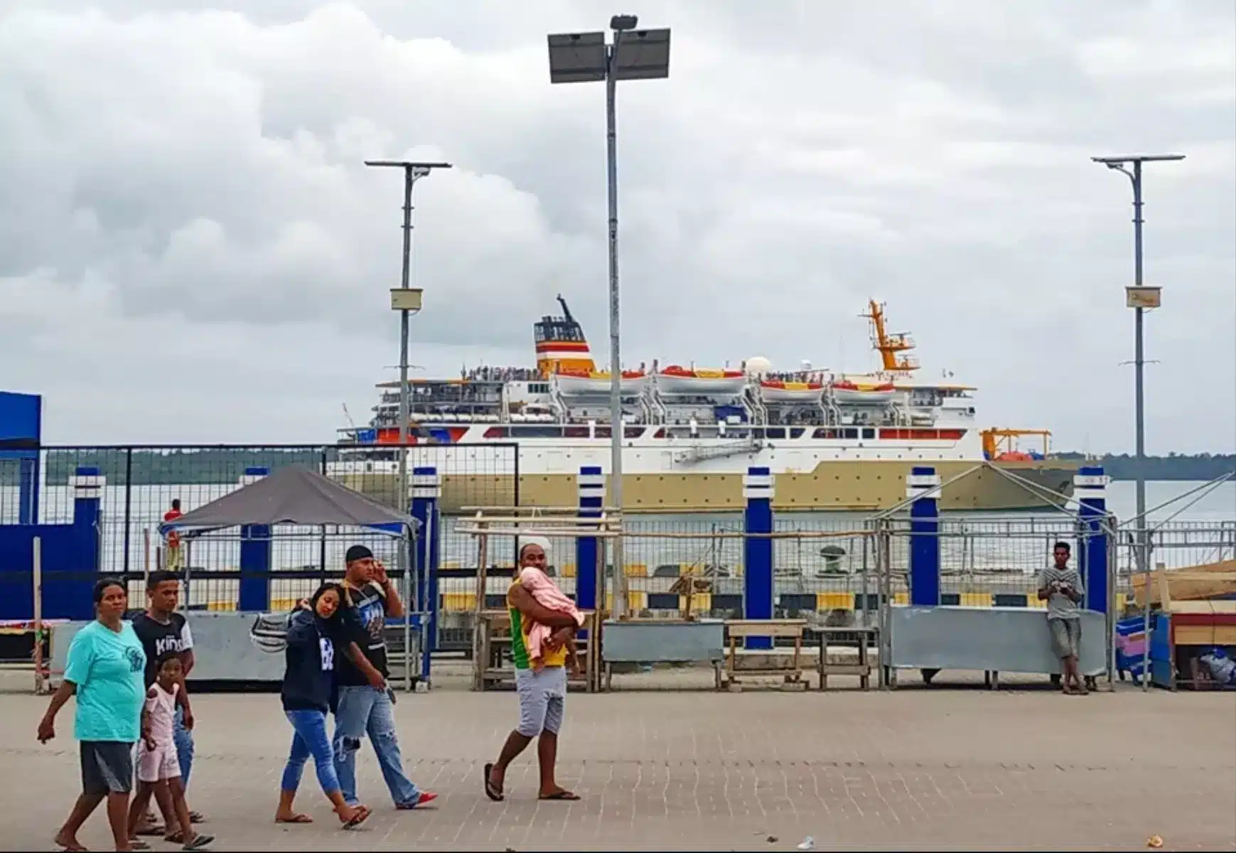 Kapal PELNI 720722415