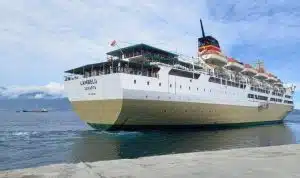 Kapal-Pelni-KM-Lambelu_.jpg Kapal Pelni KM Lambelu