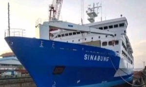 Kapal-Pelni-KM-Sinabung.jpg Kapal Pelni KM Sinabung