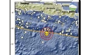gempa-terjadi-di-pacitan-jawa-timur-malam-ini-selasa-9-mei-2023.jpg gempa terjadi di pacitan jawa timur malam ini selasa 9 mei 2023