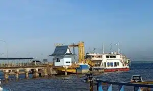 ilustrasi kapal feri idn time ervan masbanjar 8efa35dbf9d20d8ee93b0681365303ac 1