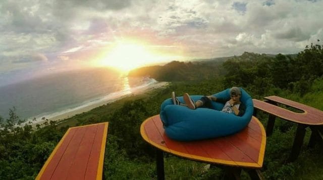 pantai mondangan malang 640x358 1