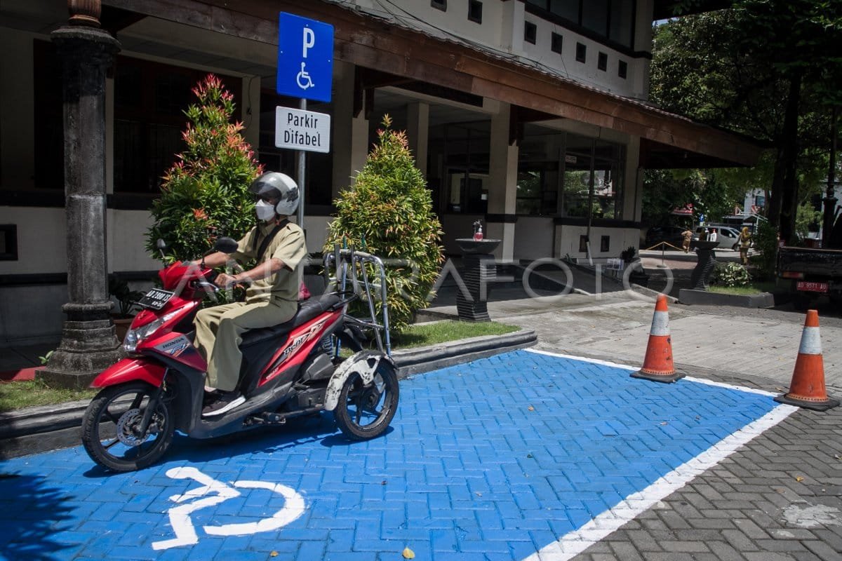 parkir khusus difabel balai kota solo x6ih dom