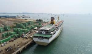 pelabuhan pelni di pelabuhan batuampar 696x392 1