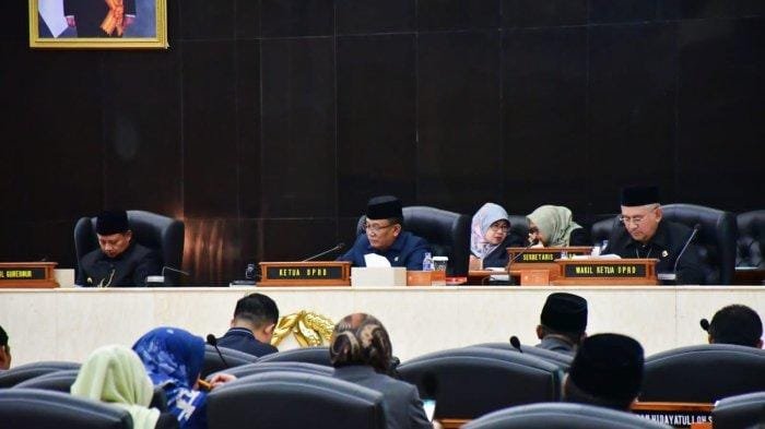 rapat paripurna dengan agenda pembukaan masa sidang ii tahun 2022 2023