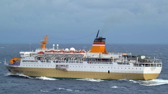 20240725 Kapal Pelni KM Labobar