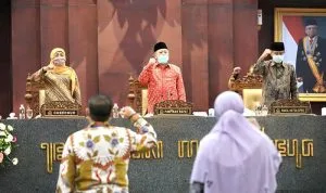 6920 DPRD Jatim