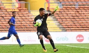750x500 performa kartika ajie dapat pujian dari pelatih kiper arema fc 1801299