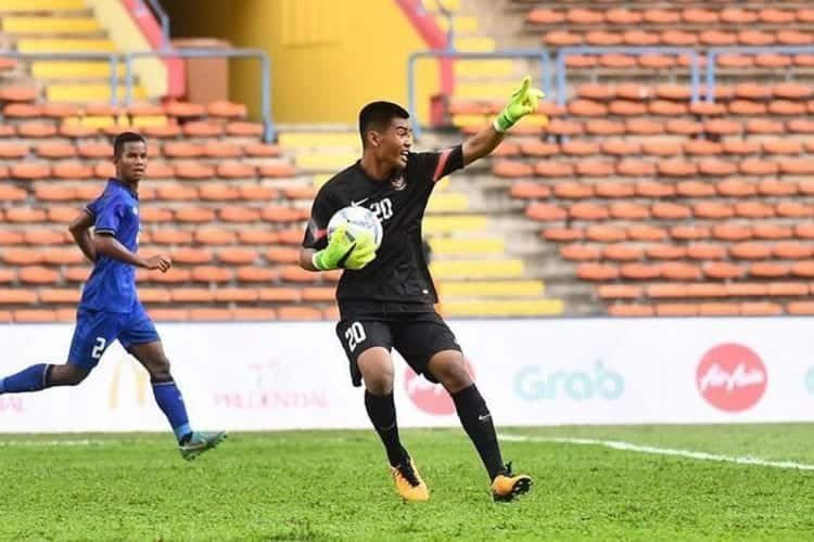 750x500 performa kartika ajie dapat pujian dari pelatih kiper arema fc 1801299