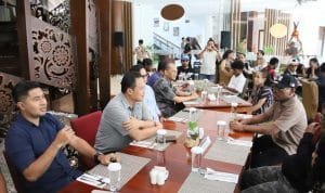 AA1WmyTj.jpg AA1WmyTj